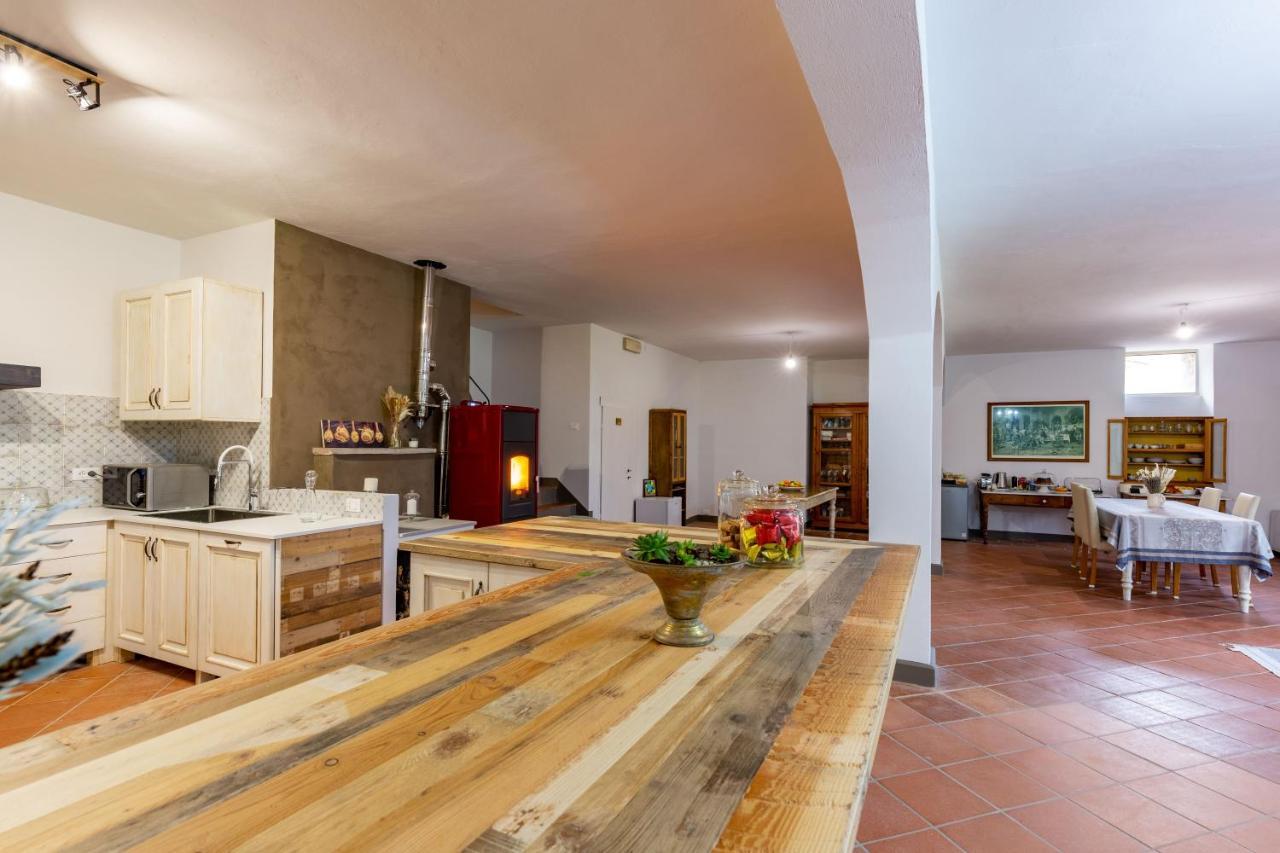 Casa Palmira Pension Polcanto Buitenkant foto